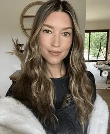 Alejandra R.